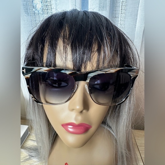 Tom Ford Black and Brown Sunglasses - Picture 5 of 6